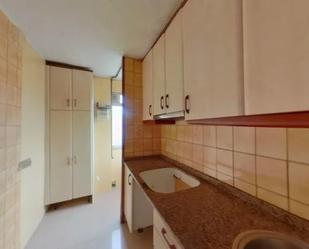 Kitchen of Flat for sale in Badalona