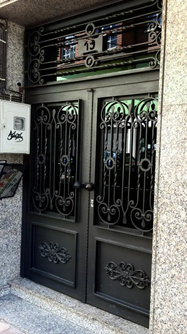 Piso en venta en Villablino con Balcón y Alarma