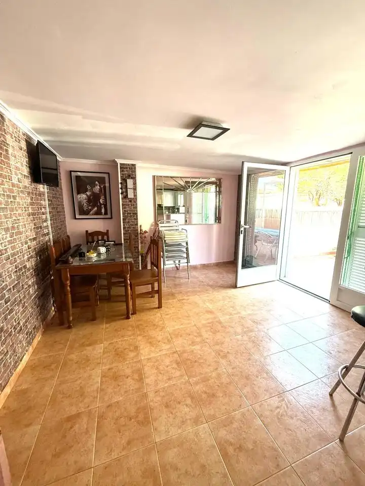 Comedor de Planta baja en venta en Oliva con Terraza