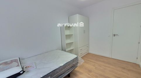Foto 4 de Piso de alquiler en Rodrigo Pertegas, La Creu del Grau, Valencia Capital