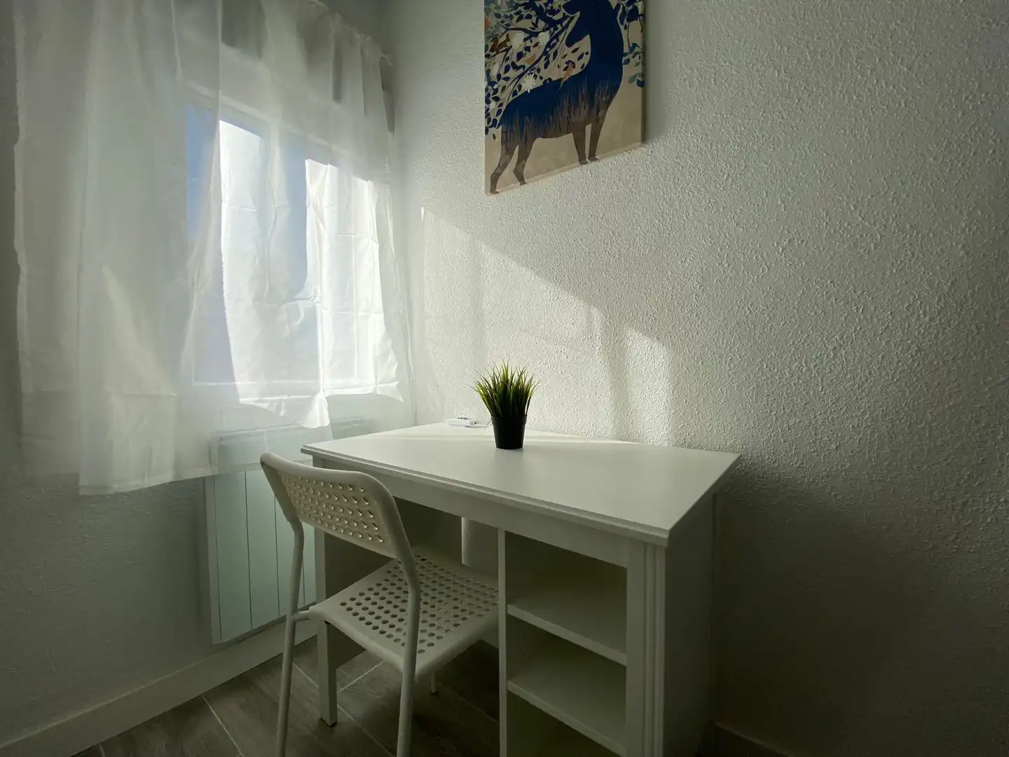 Habitación de Piso de alquiler en Madrid con Calefacción, Amueblado y Horno