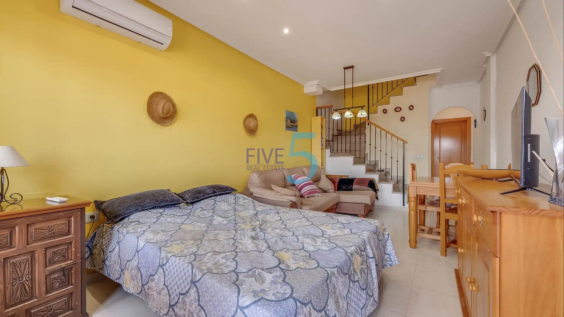 Habitación de Casa adosada en venta en Torre-Pacheco con Aire acondicionado, Calefacción y Terraza