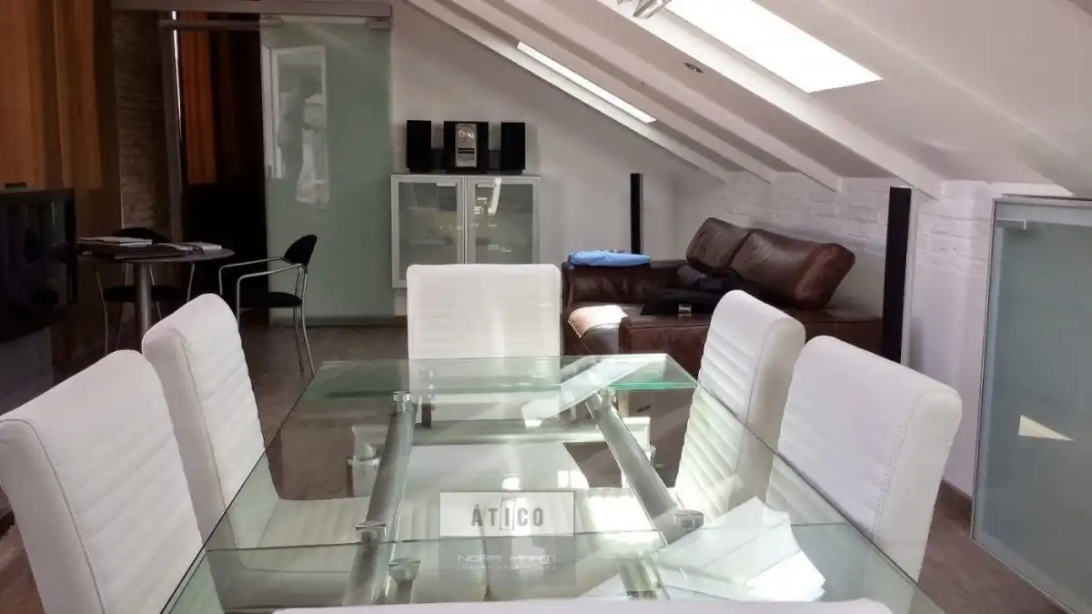 Esszimmer von Loft zur Miete in Barcelona mit Klimaanlage, Heizung und Privatgarten