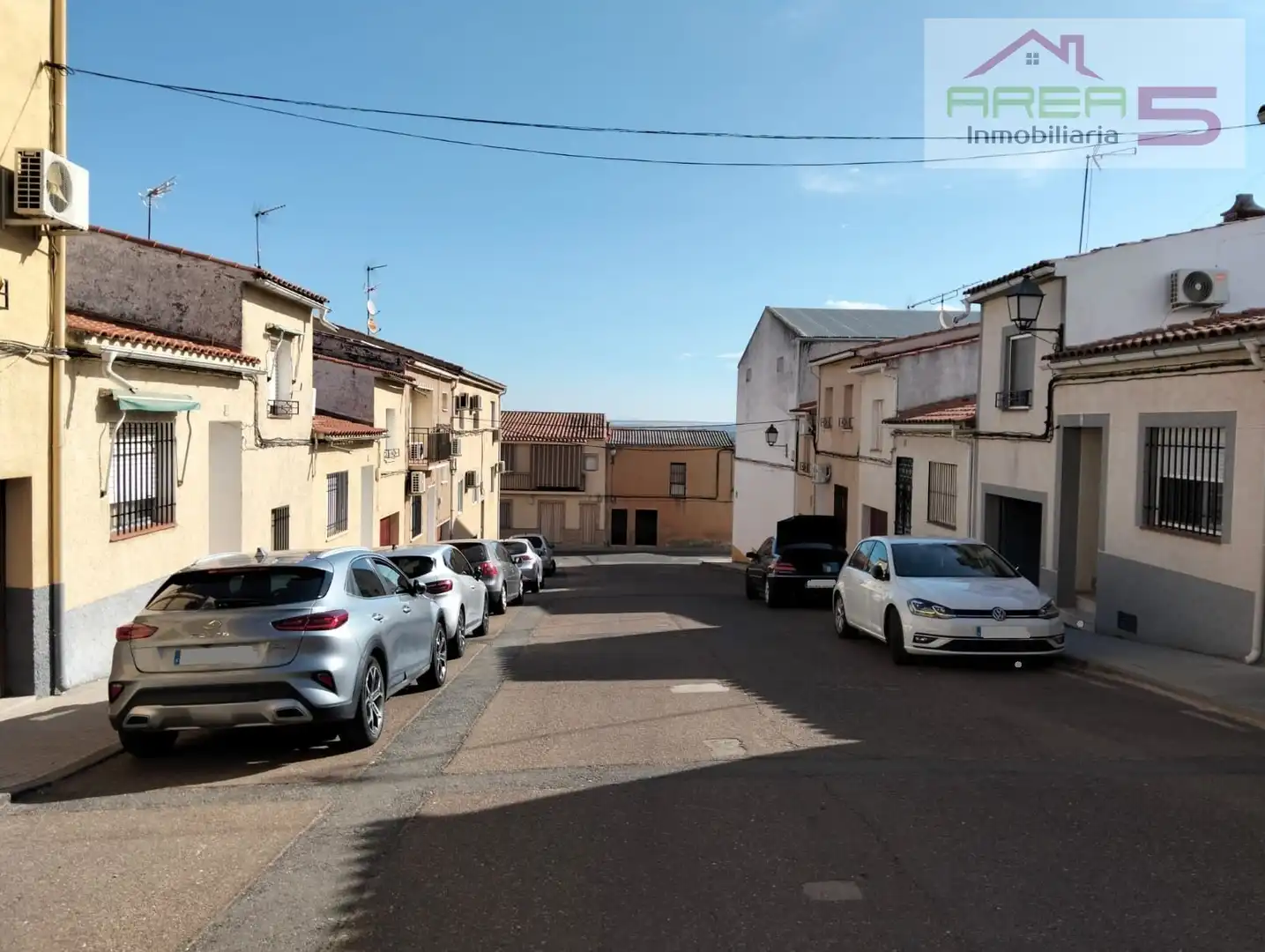 Aparcament de Casa adosada en venda en Aliseda amb Balcó