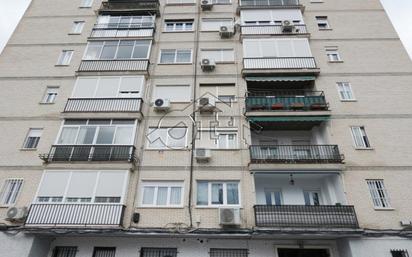 Exterior view of Flat for sale in Coslada  with Air Conditioner, Heating and Private garden