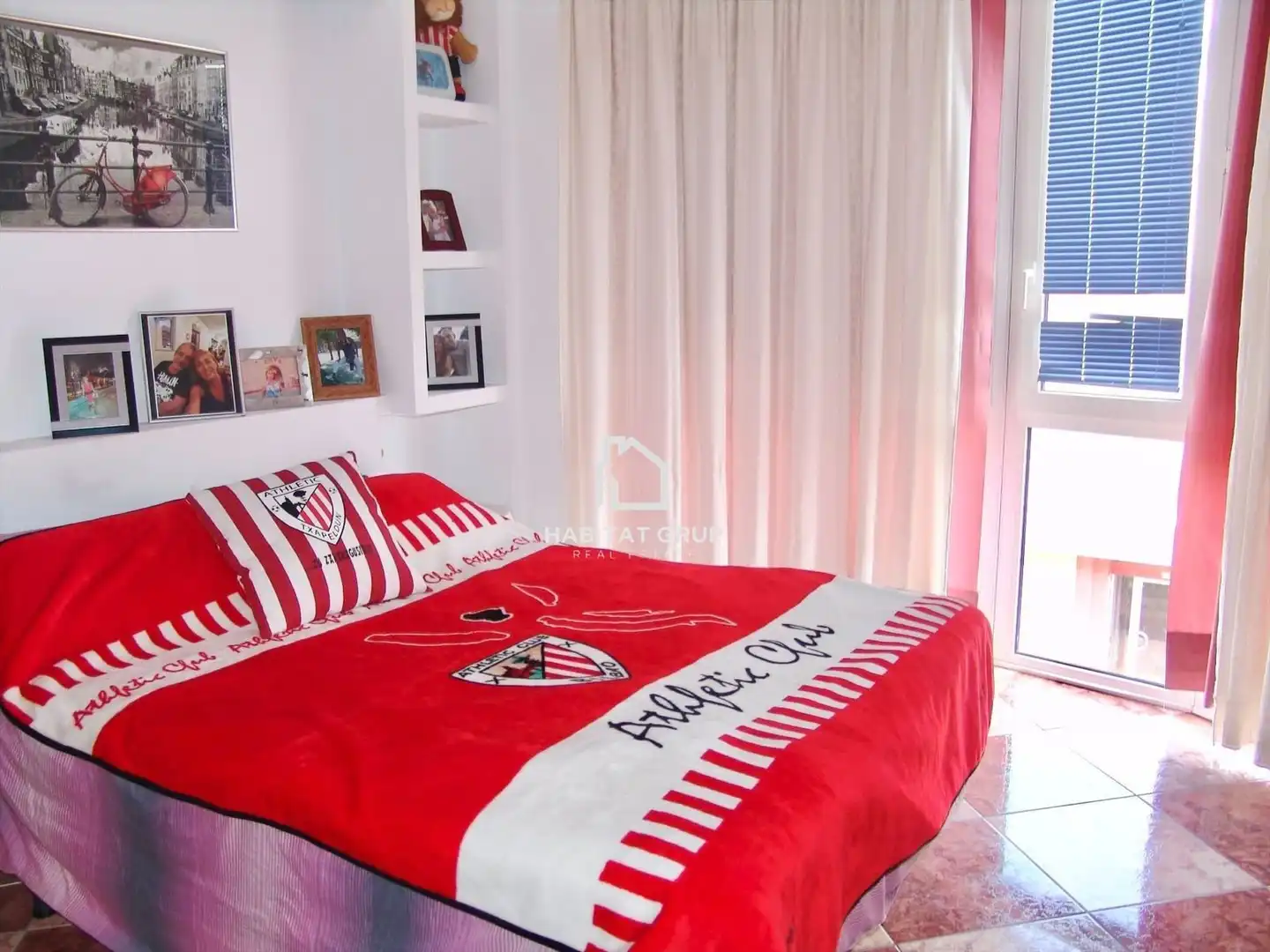 Schlafzimmer von Maisonette zum Verkauf in Ciutadella de Menorca mit Klimaanlage, Heizung und Terrasse