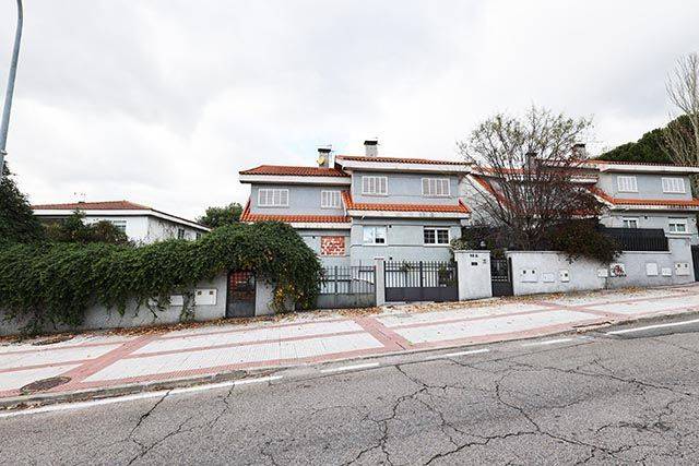 Casa-chalet en Venta en Centro