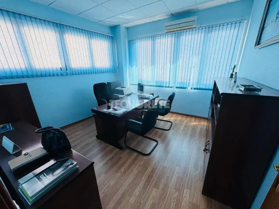 Office space to rent in Rda. Buenavista, imagen 24