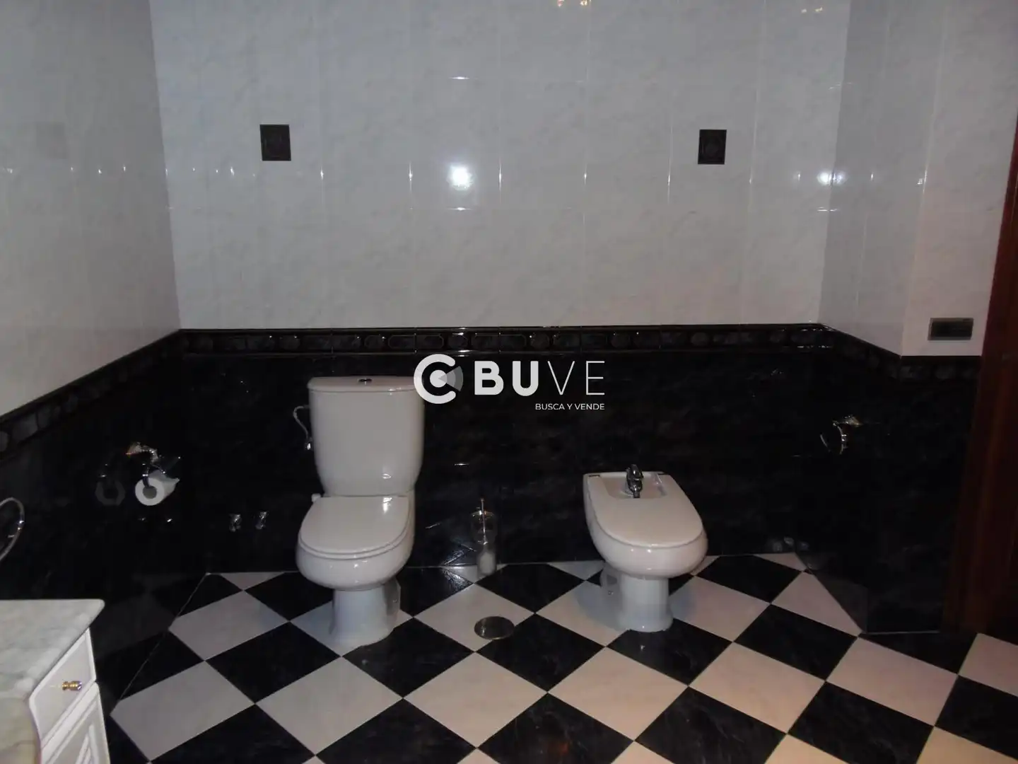 Baño de Casa o chalet en venta en Arriate con Aire acondicionado, Calefacción y Jardín privado