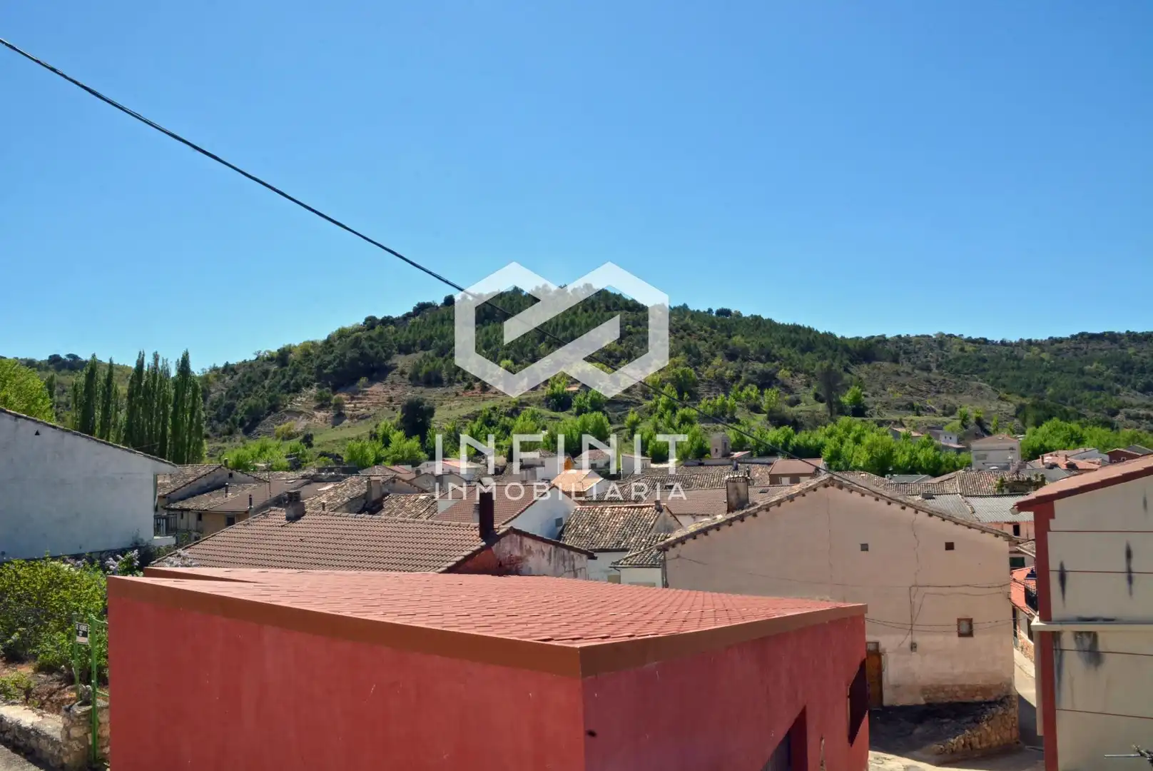 Vista exterior de Casa o xalet en venda en Moratilla de los Meleros amb Traster i Balcó