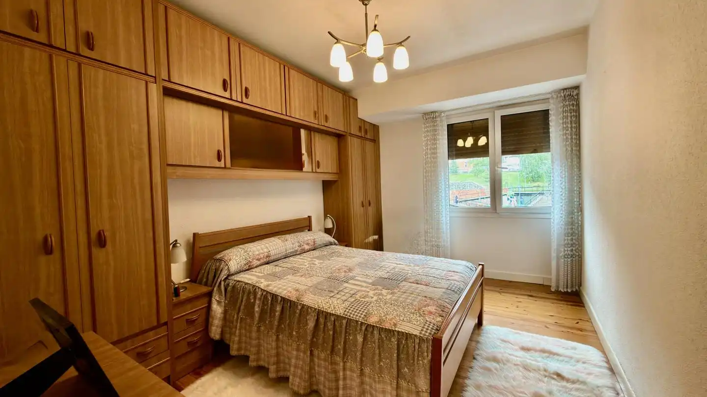 Habitación de Piso en venta en Ermua