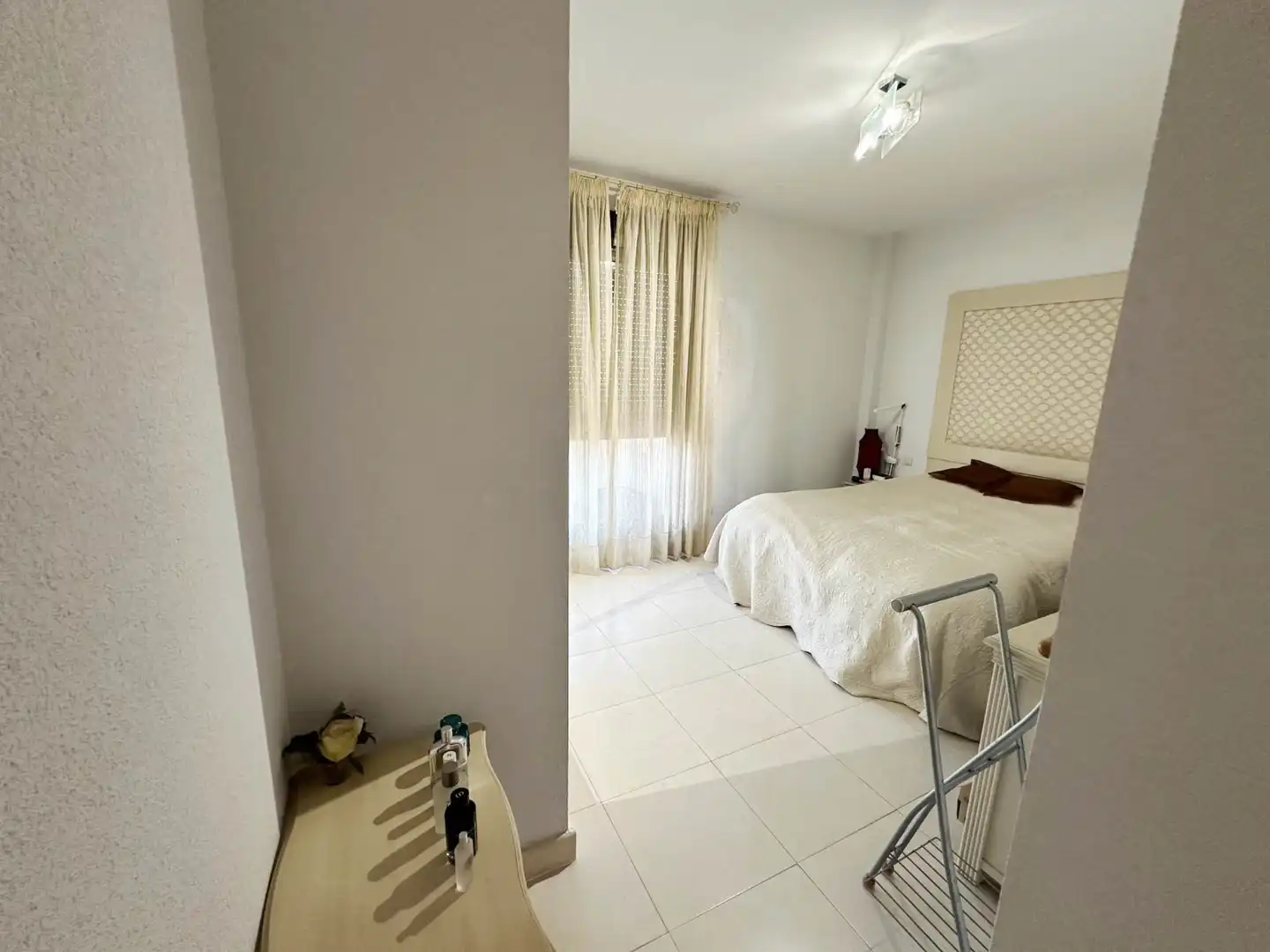 Habitación de Piso en venta en Benalmádena con Calefacción, Terraza y Piscina comunitaria