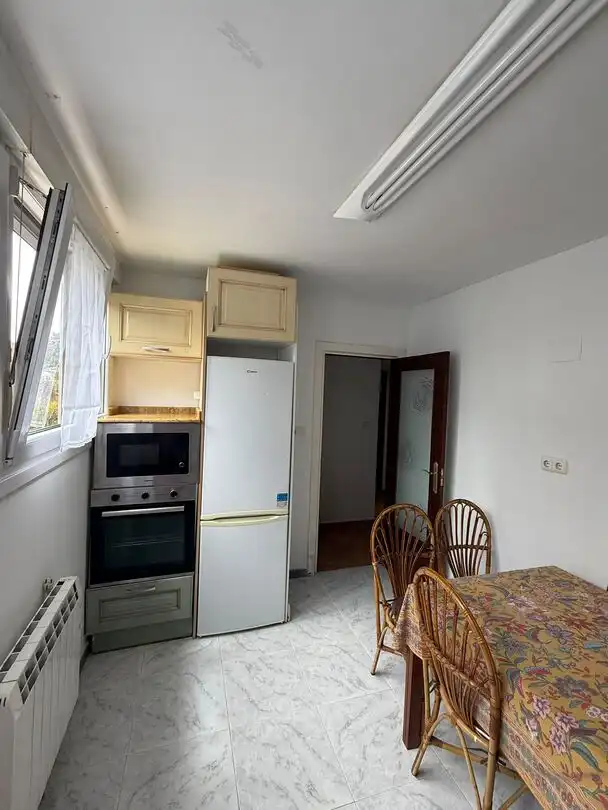 Küche von Wohnung zur Miete in Sopela mit Privatgarten und Schwimmbad