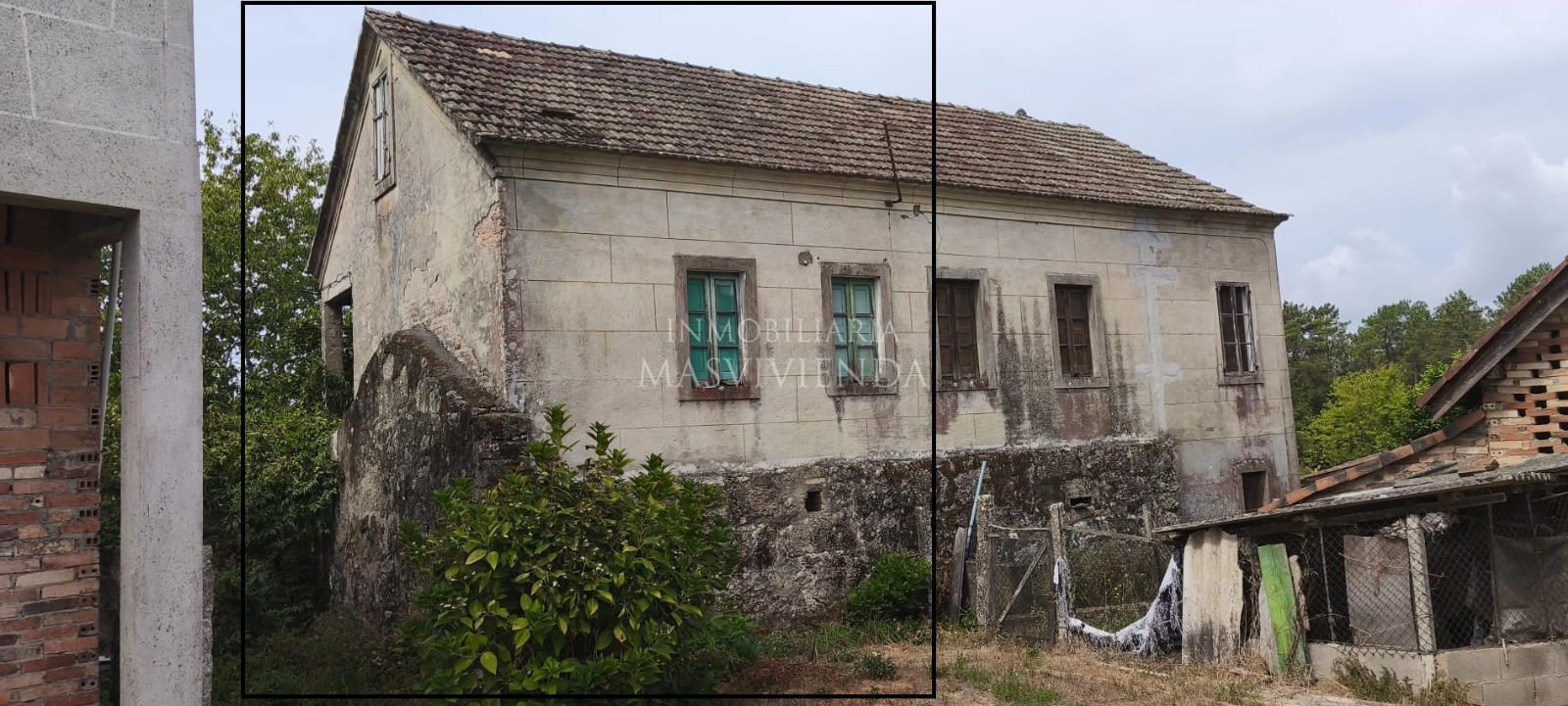 Casa adosada en venda a Cacha (A)-Corzans, Salvaterra de Miño