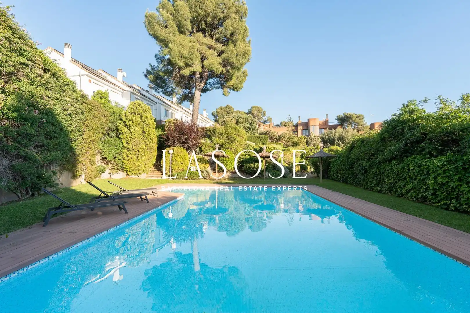 Piscina de Casa o chalet de alquiler en Sant Just Desvern con Calefacción, Jardín privado y Terraza