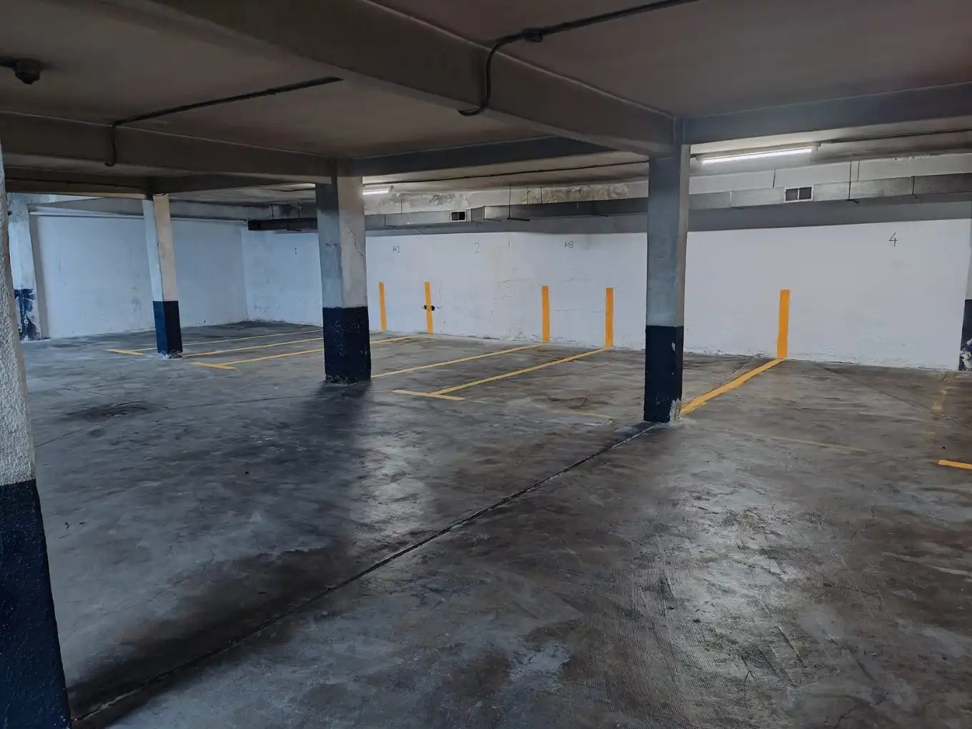 Parking de Garaje de alquiler en Madrid con Alarma