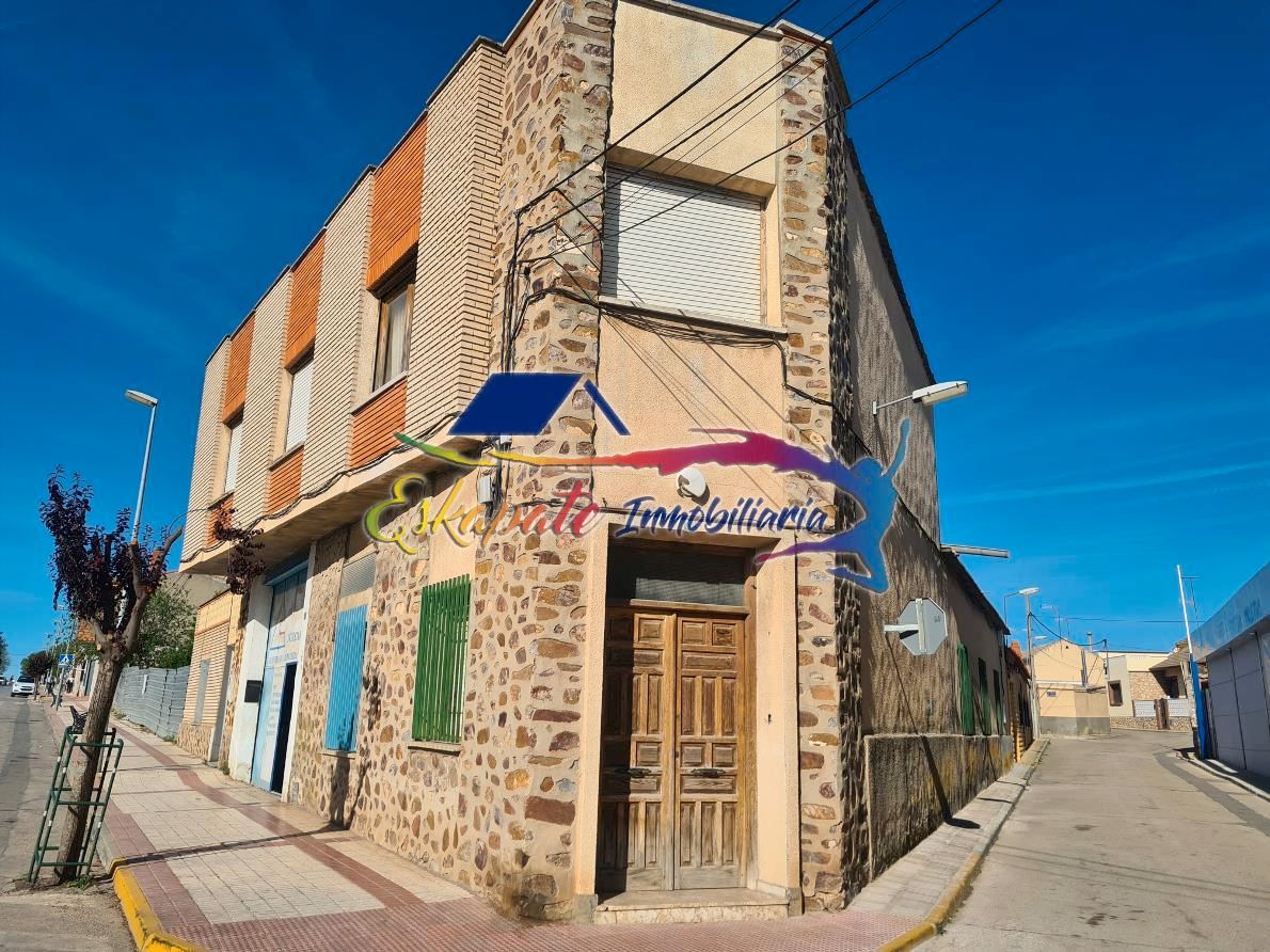 Exterior view of House or chalet for sale in Villacañas  with Terrace
