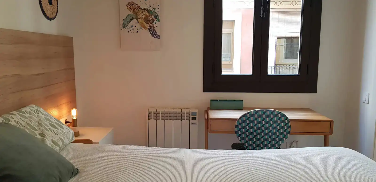 Bedroom of Flat for rent in Ciutat Vella