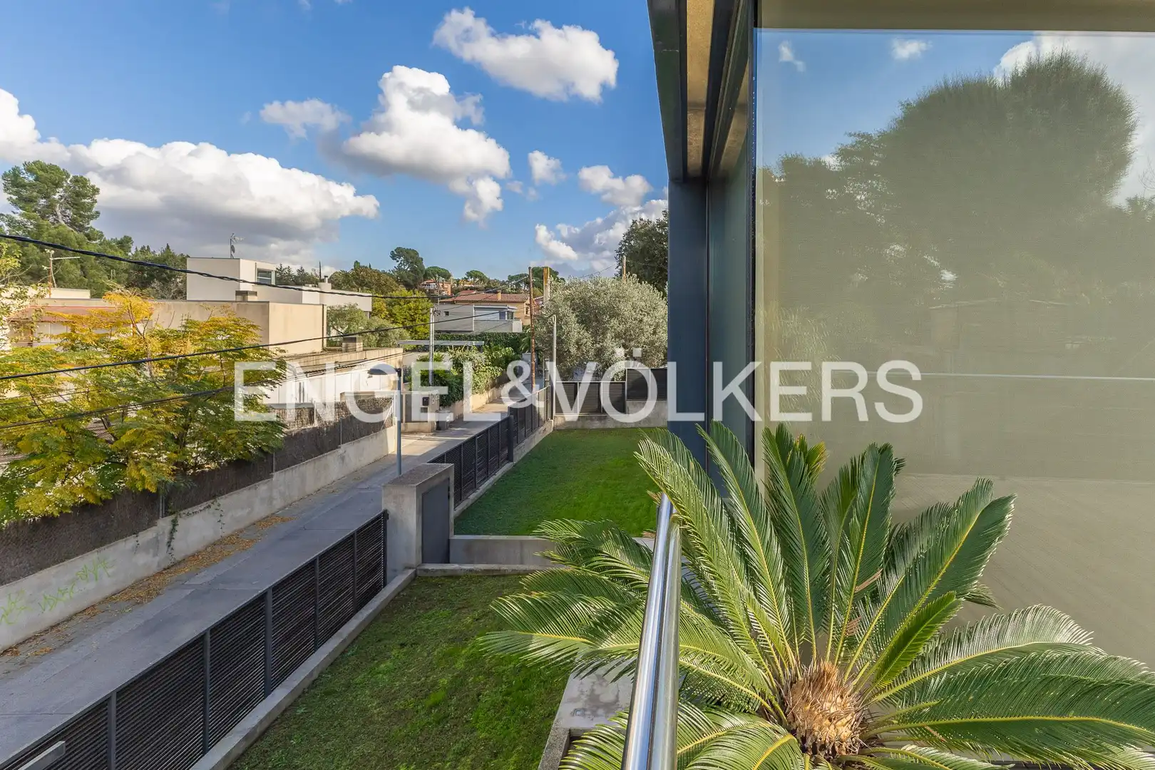Terrace of Houses for sale in Sant Cugat del Vallès  with Air Conditioner, Heating and Private garden