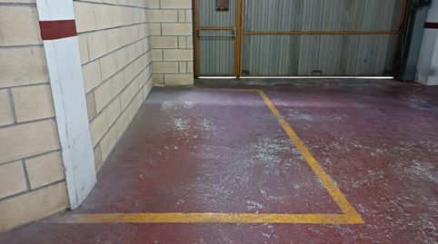 VENTA DE RAYA DE GARAJE EN BARRIO LARREAUNDI.