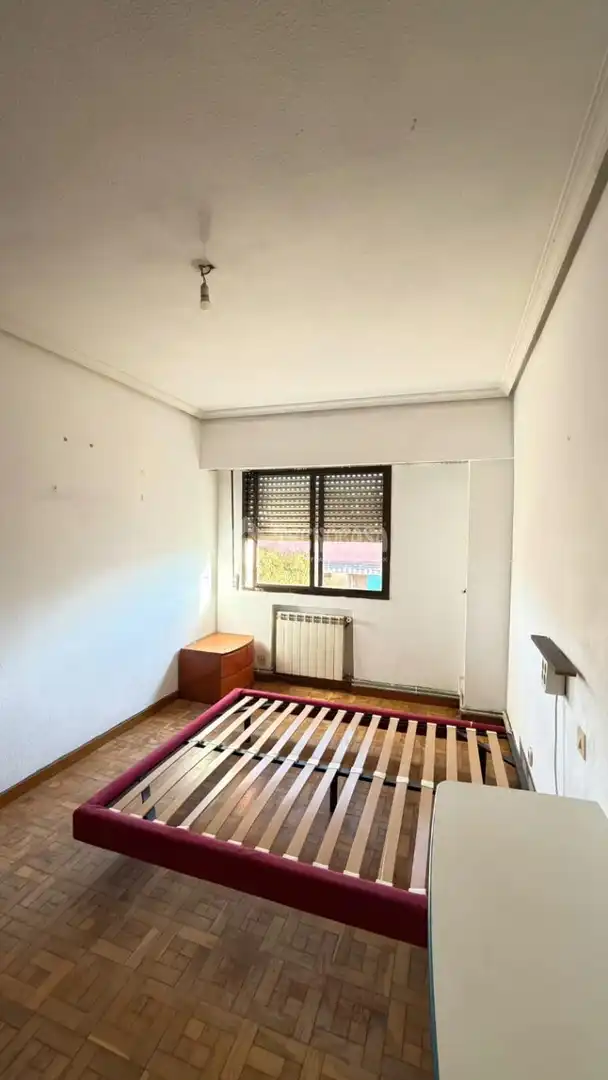 Dormitori de Pis en venda en Carabanchel