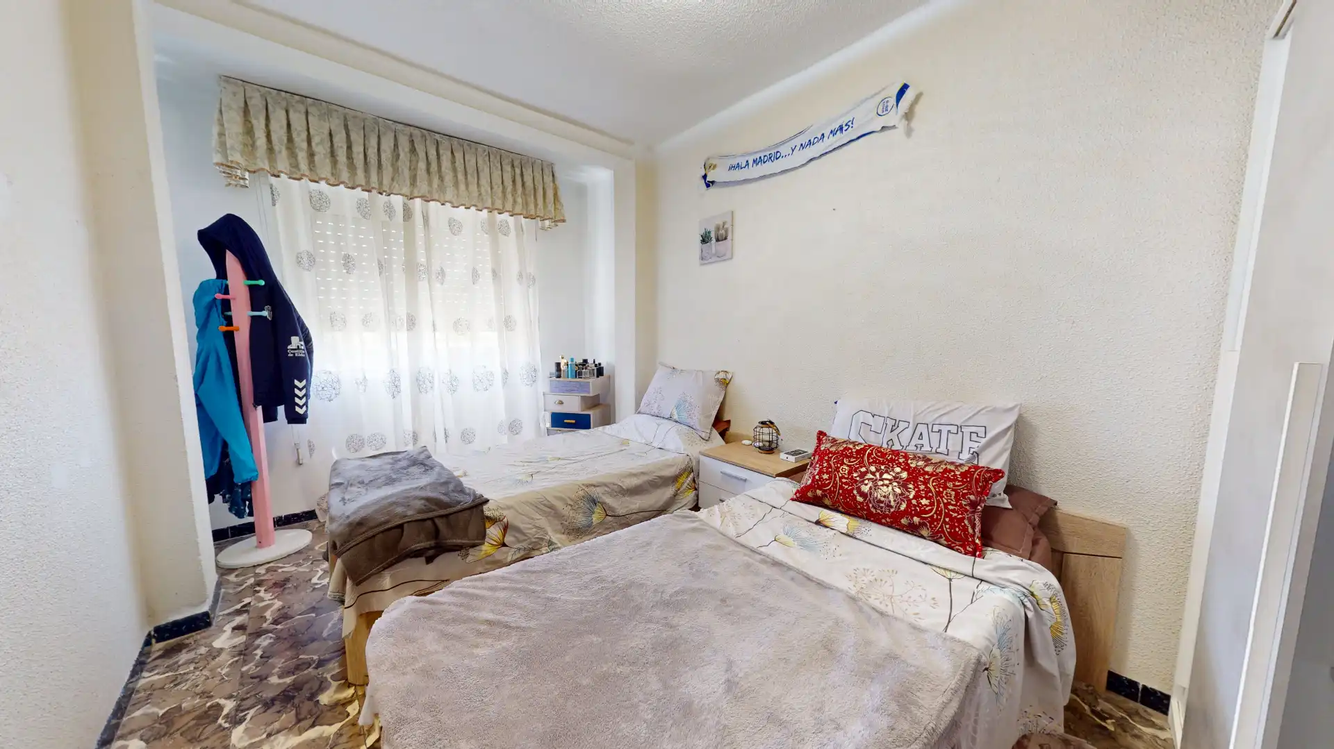 Bedroom of Flat for sale in Elda  with Air Conditioner, Furnished and Oven