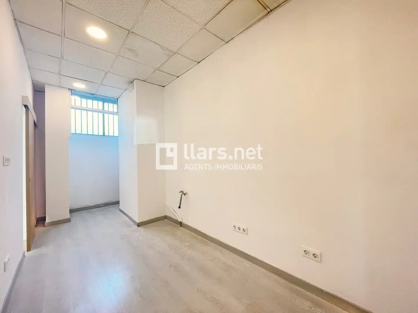 Local de alquiler en Sitges con Aire acondicionado