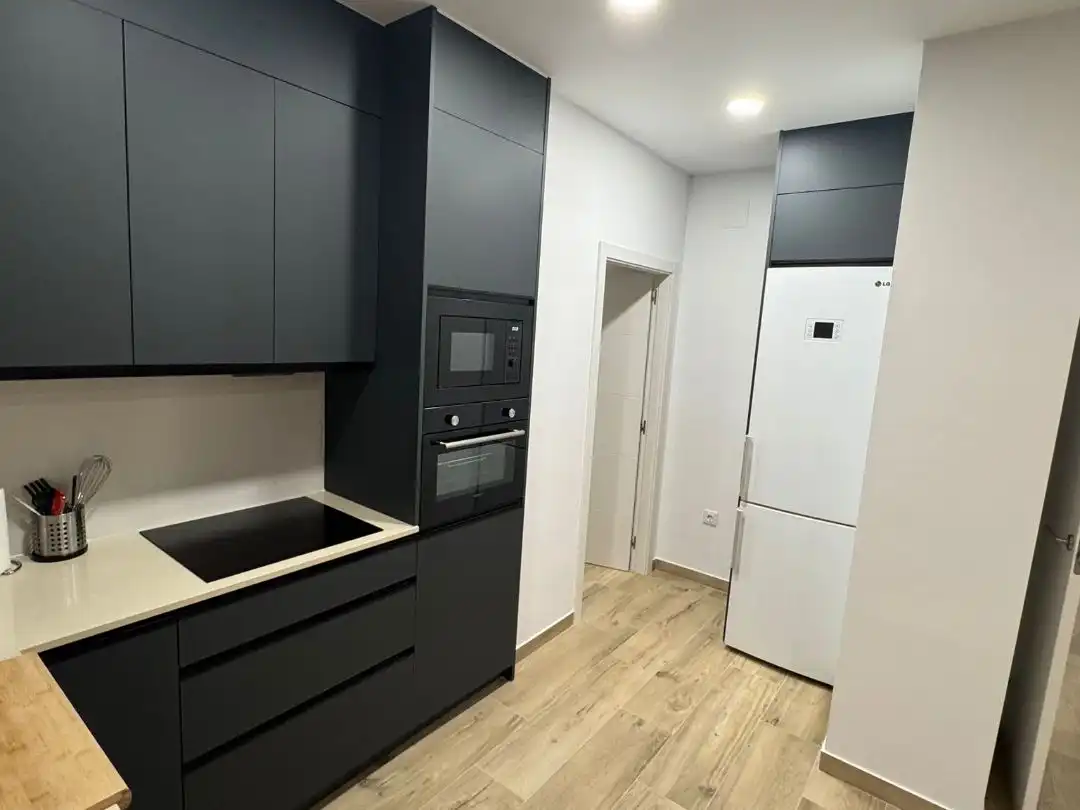 Erdgeschosswohnung zum Verkauf in Avenida Juan Carlos I 26, imagen 5