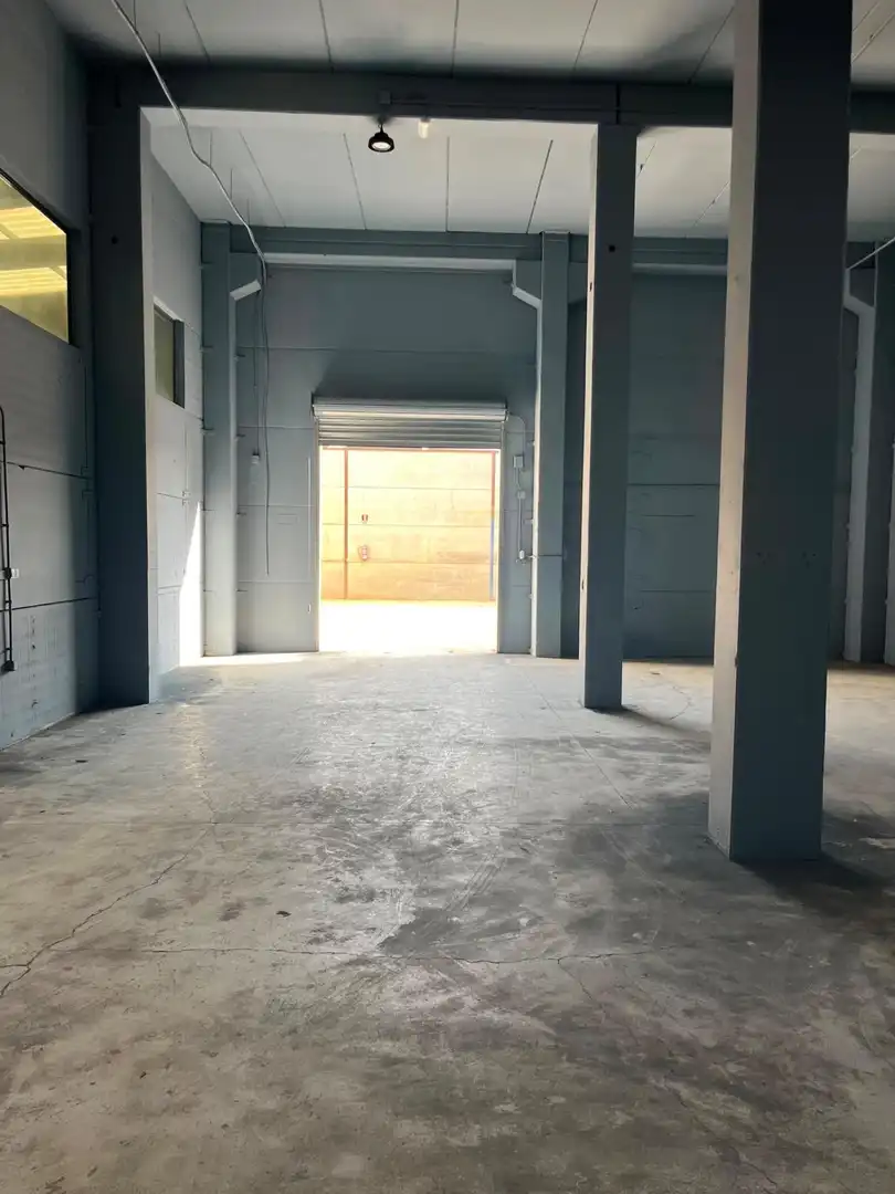 Nave industrial de alquiler en Avenida PAIS VALENCIA DEL, 2, Sedaví