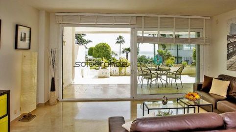 Foto 4 de Apartamento en venta en Guadalmansa, Estepona