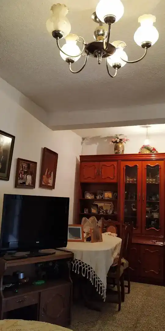 Sala de estar de Casa adosada en venta en Guadix con Trastero, Amueblado y Lavadora