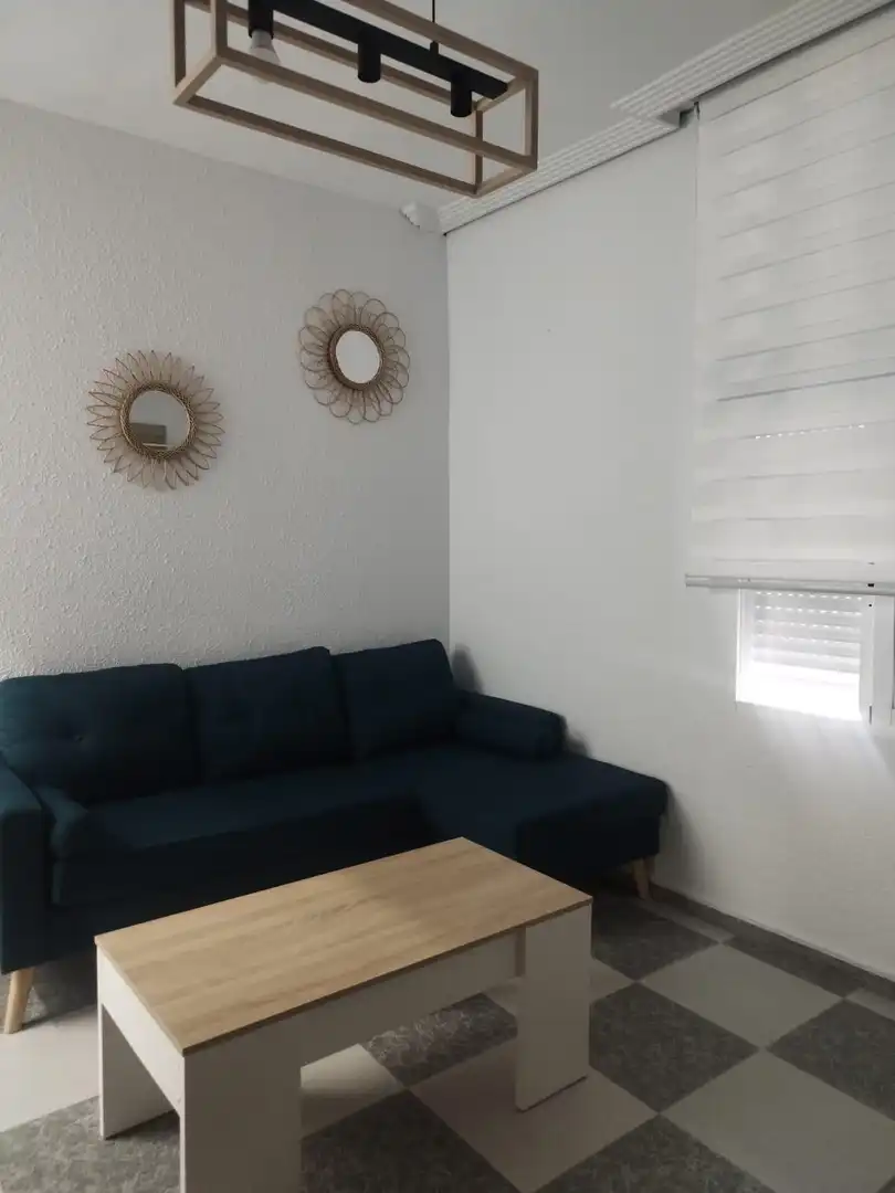 Room in Calle Segovia, 12, Peñamefecit - Avda Barcelona