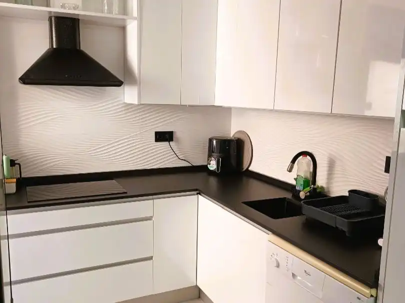 Kitchen of Flat for share in Norte