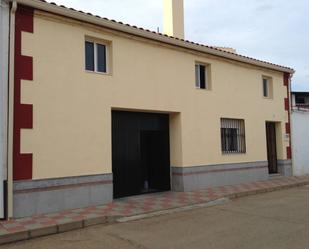 Vista exterior de Casa o xalet en venda en Rena amb Aire condicionat i Terrassa