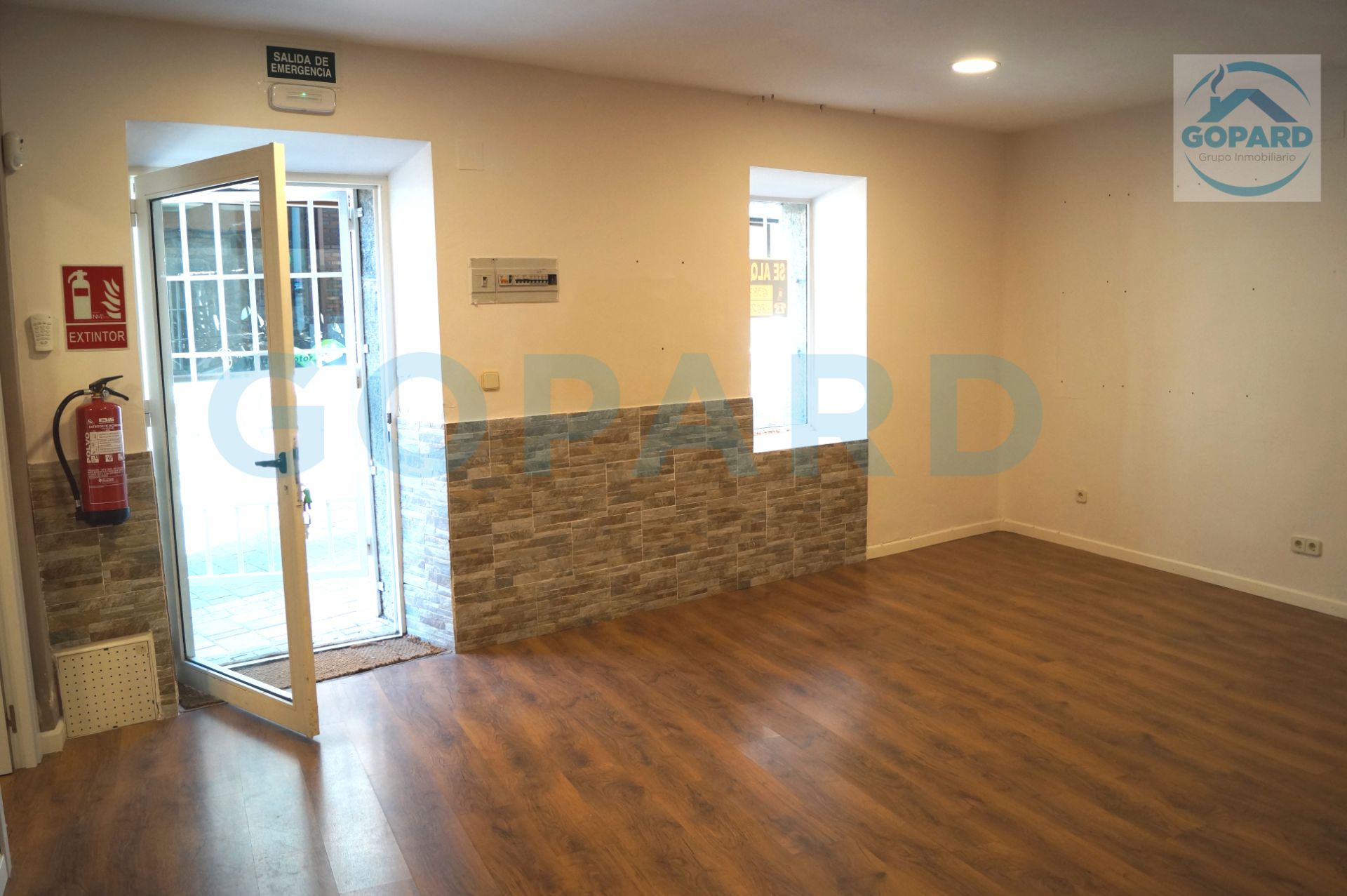 Premises to rent in Valdemorillo  with Parquet flooring and Internet
