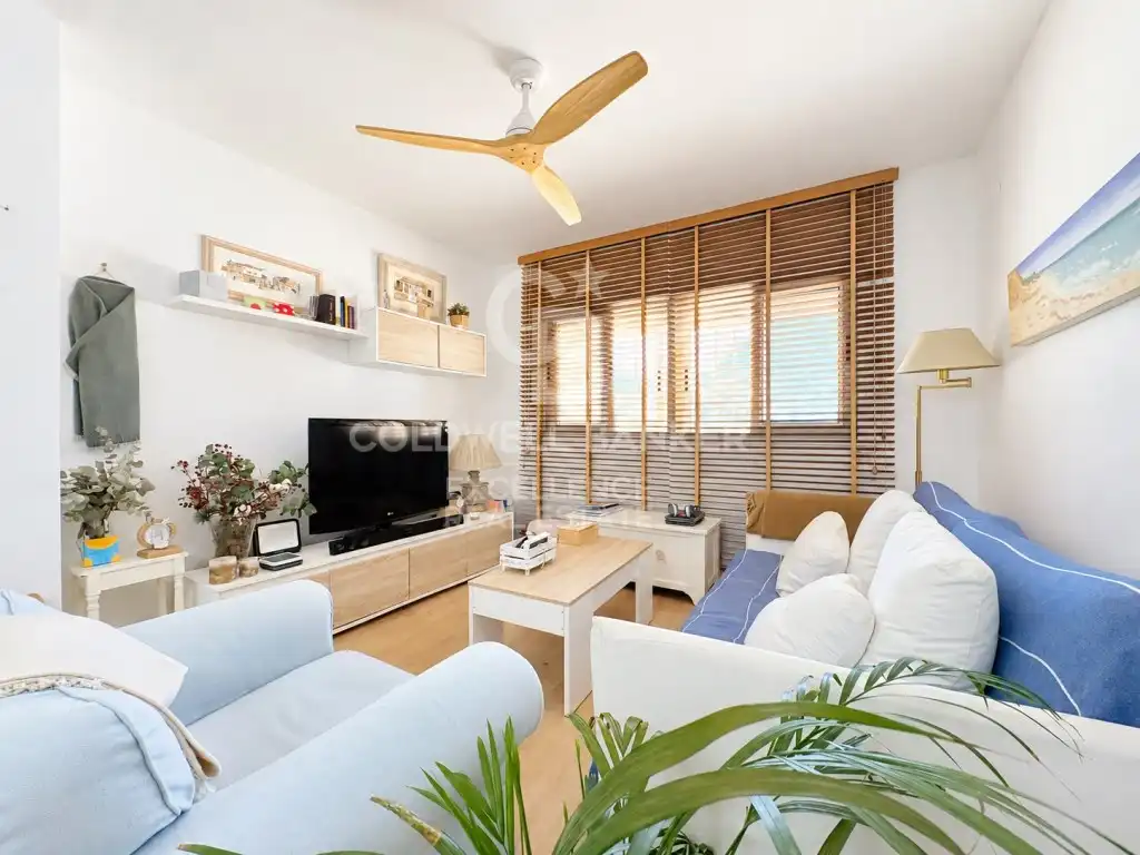 Living room of Ground floor for sale in El Puig de Santa Maria  with Private garden, Swimming Pool and Oven