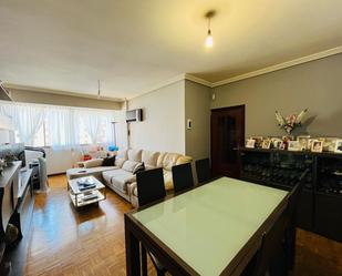 Sala d'estar de Pis en venda en  Madrid Capital amb Aire condicionat i Calefacció