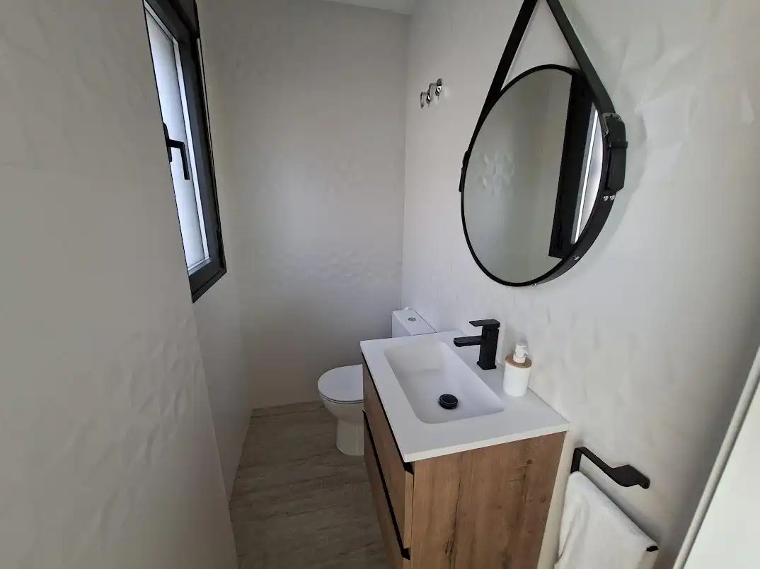 Bathroom of Houses for sale in Hontecillas  with Air Conditioner, Private garden and Terrace
