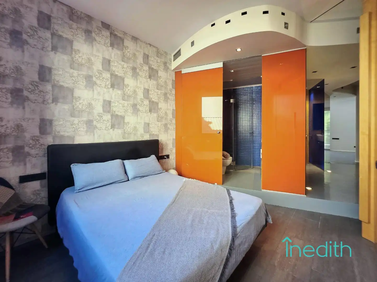Bedroom of Flat for sale in Barcelona  with Air Conditioner, Terrace and Furnished