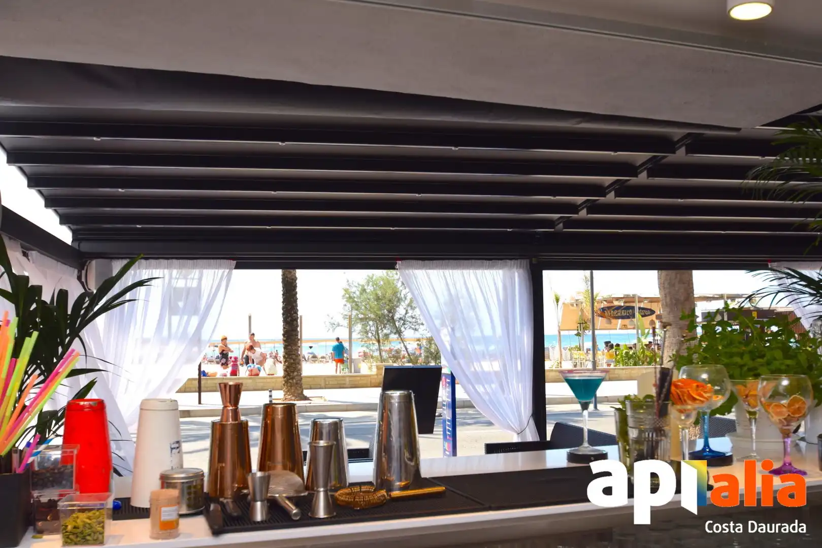 Business premises for sale in de Miramar 10
