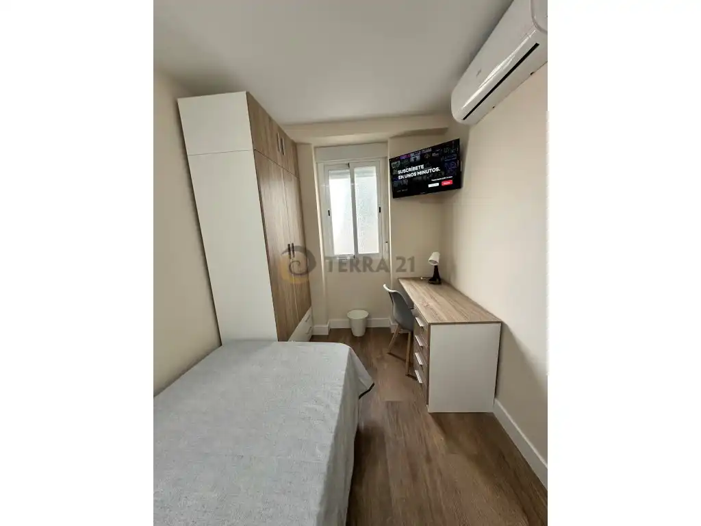 Bedroom of Flat for rent in Jaén