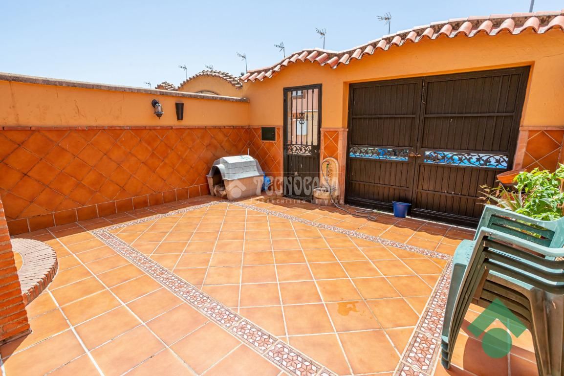 Terrace of Single-family semi-detached for sale in Algeciras  with Air Conditioner, Heating and Terrace
