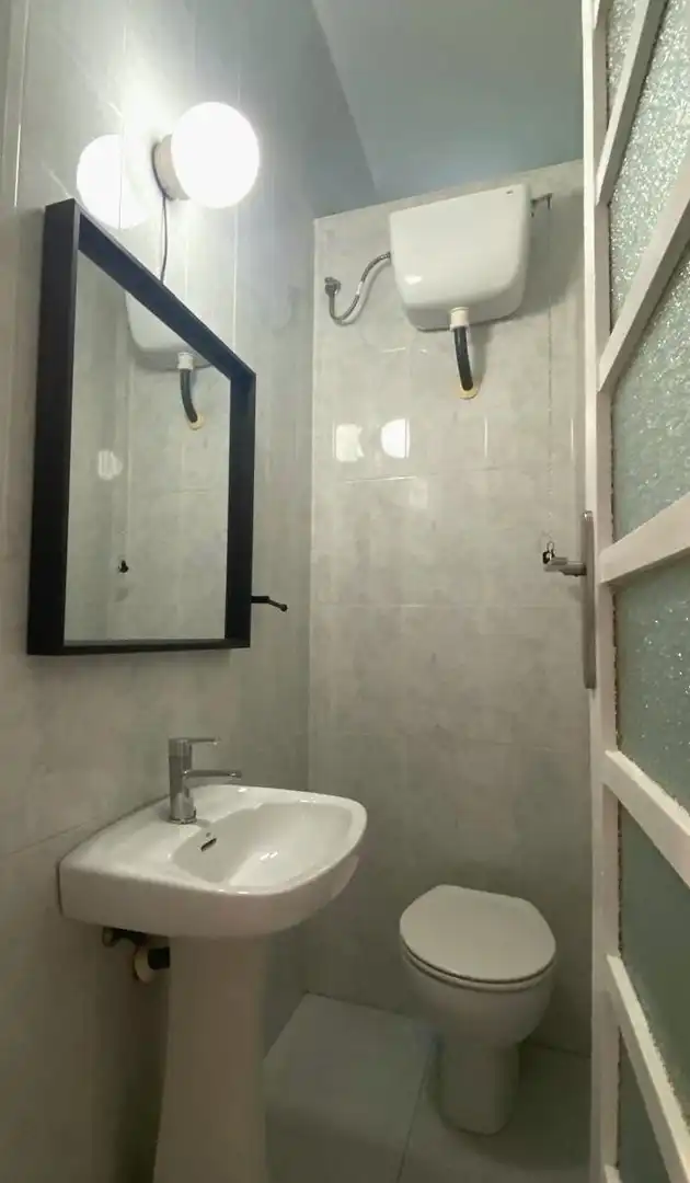 Bathroom of Flat for rent in Valencia