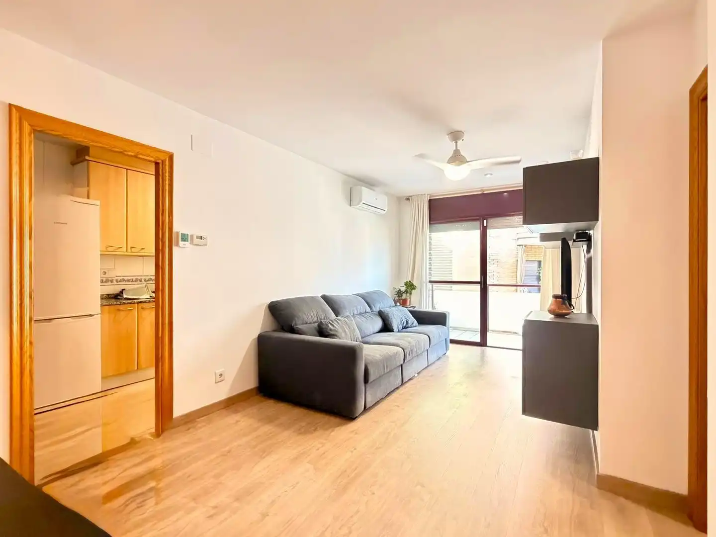Sala de estar de Piso en venta en Granollers con Calefacción, Trastero y Balcón