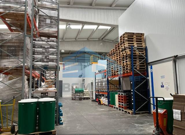 Nave industrial en Alquiler en O Porriño