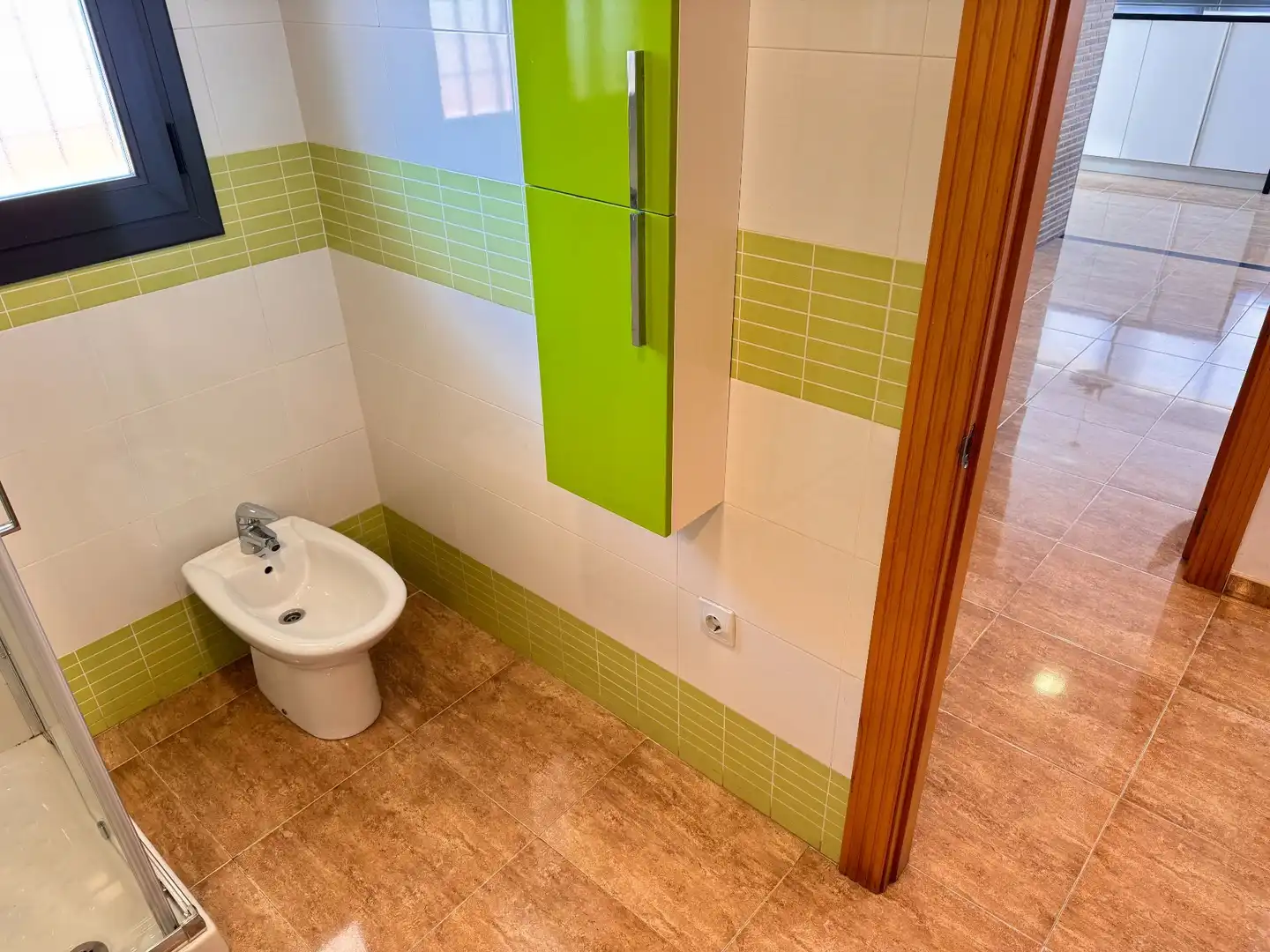 Baño de Ático en venta en Roquetas de Mar con Aire acondicionado, Calefacción y Trastero