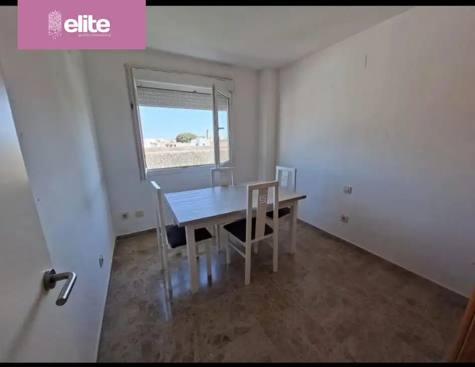 Comedor de Piso en venta en Jerez de la Frontera con Aire acondicionado, Terraza y Trastero