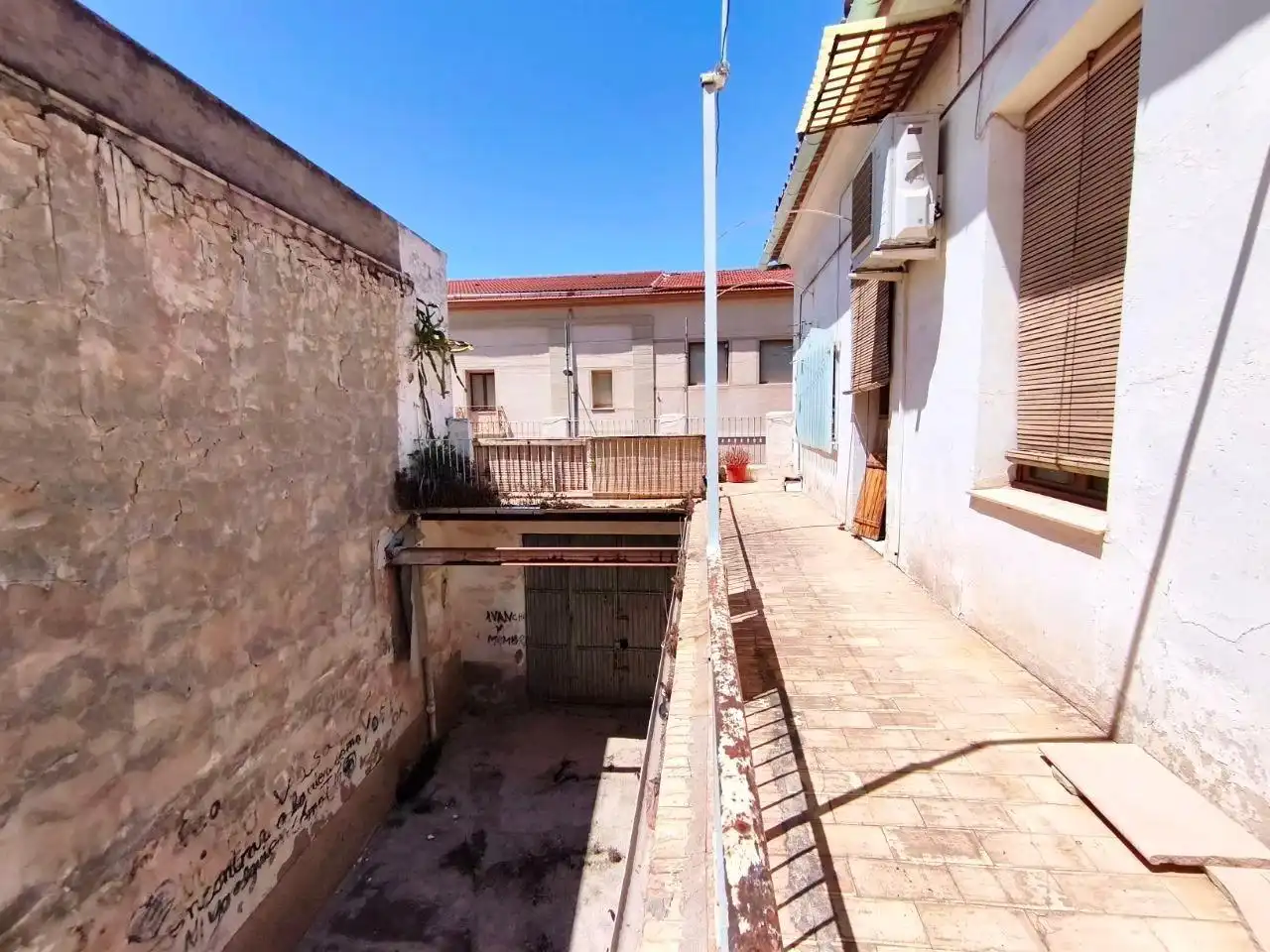 Vista exterior de Casa o chalet en venta en Novelda con Terraza