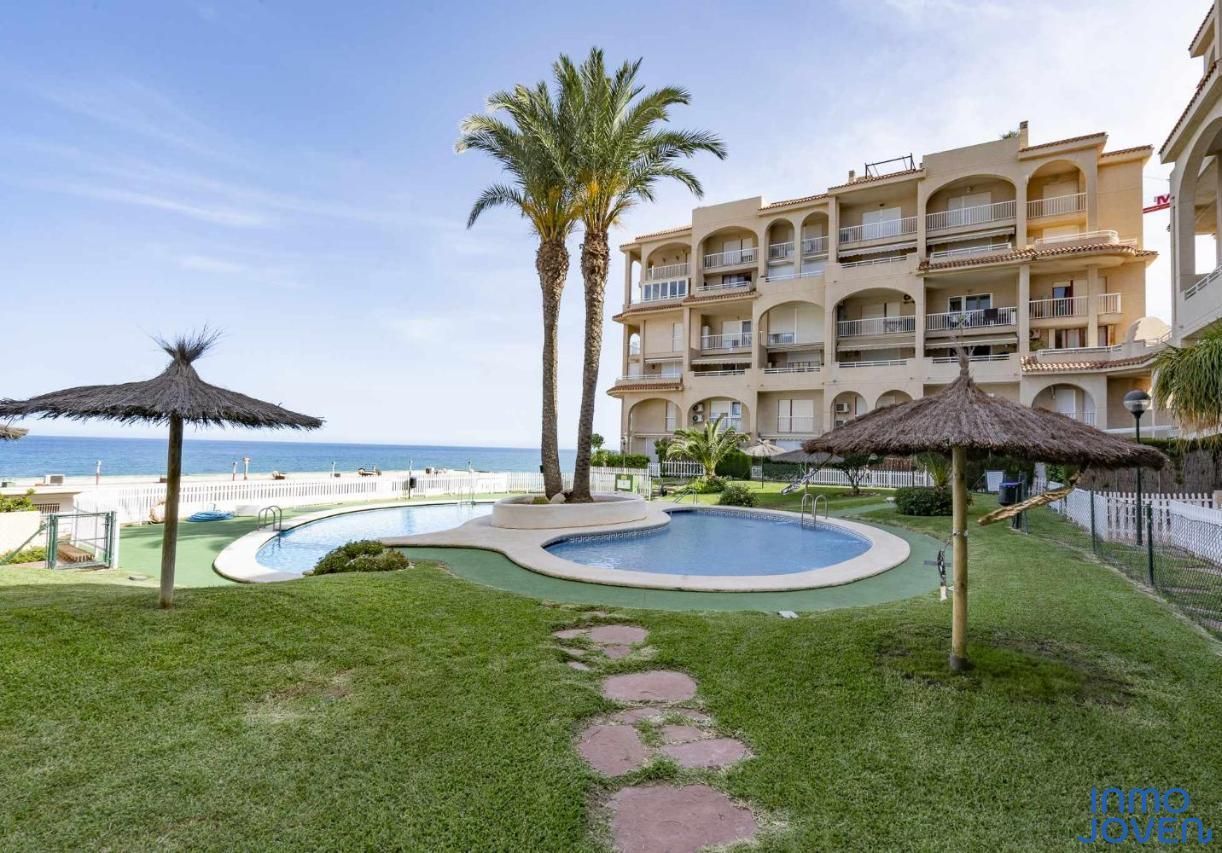 Apartament de lloguer a Carrer de Sorolla, Playa Muchavista