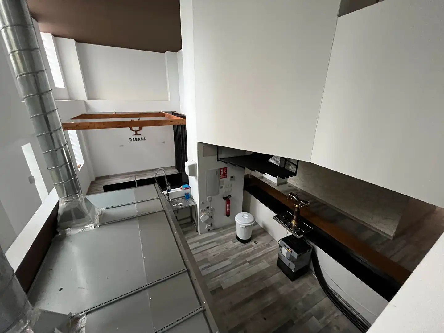 Local en venta en Alicante / Alacant con Aire acondicionado y Calefacción